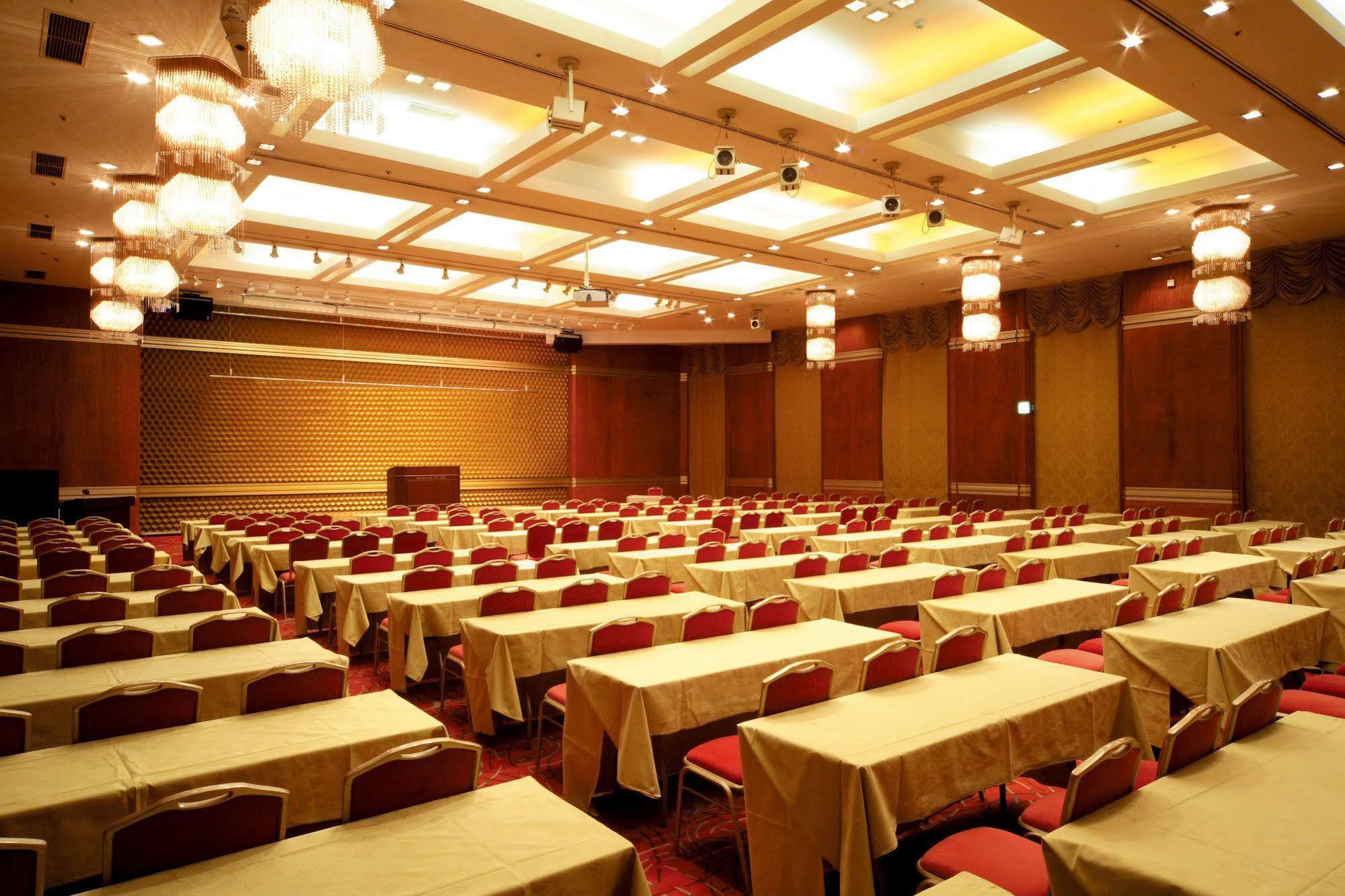 Shiroyama Hotel Kagoshima Buitenkant foto